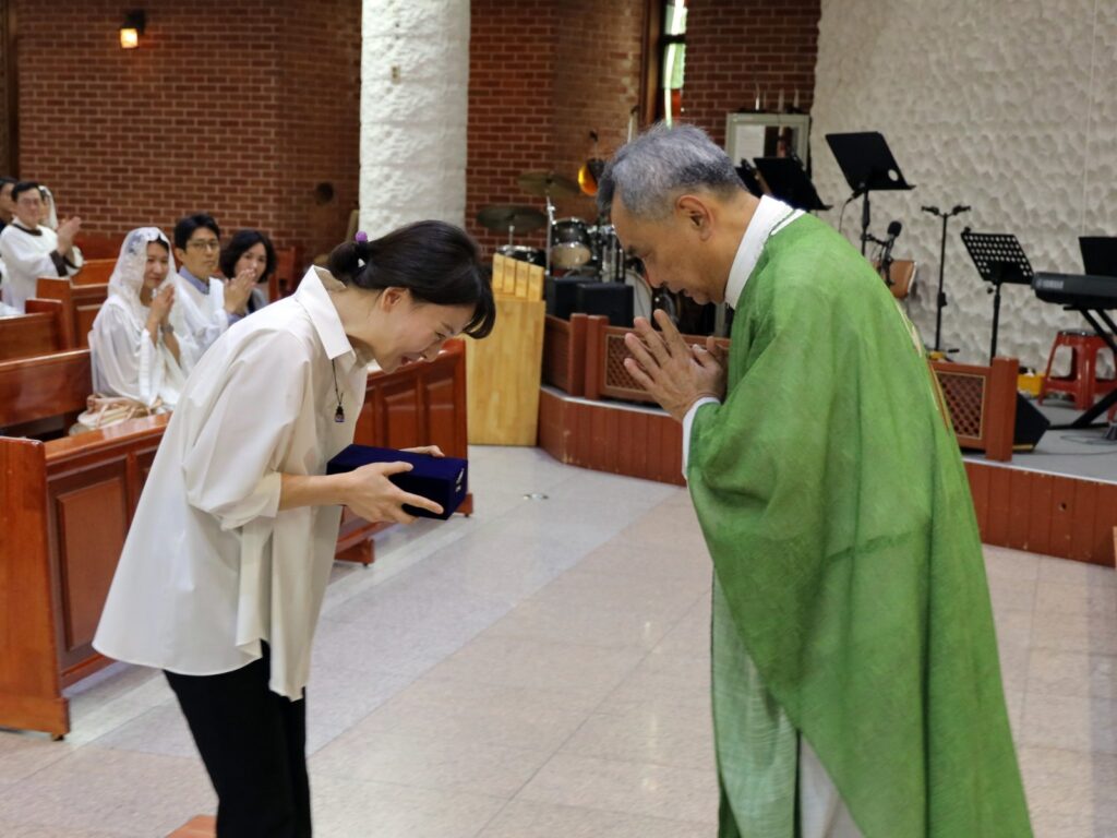 260830- 사무원 근속 10년 표창