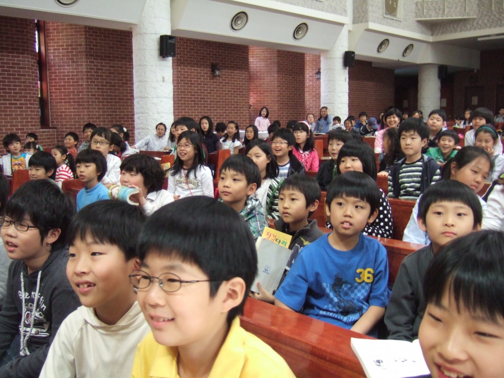 100502-부활5주일 초등부미사  초등부 교사 연극